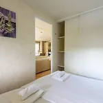 Chalet Prachtige Vakantiewoning Aan Water Met Grote Tuin Voorthuizen