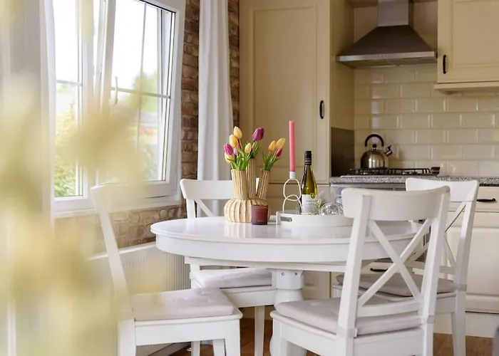 Alpstuga Prachtige Vakantiewoning Aan Water Met Grote Tuin *