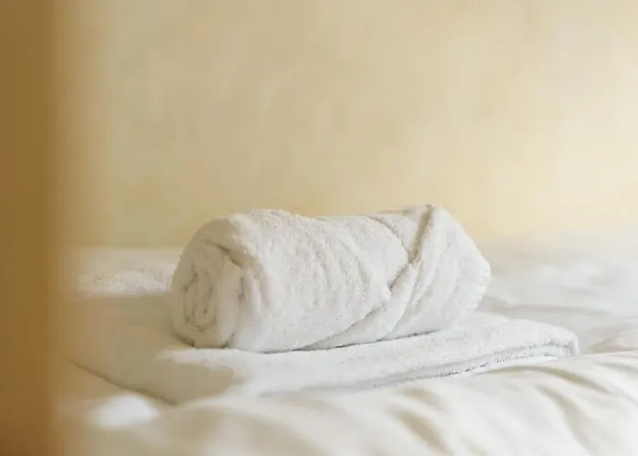 Prachtige Vakantiewoning Aan Water Met Grote Tuin Alpstuga Voorthuizen