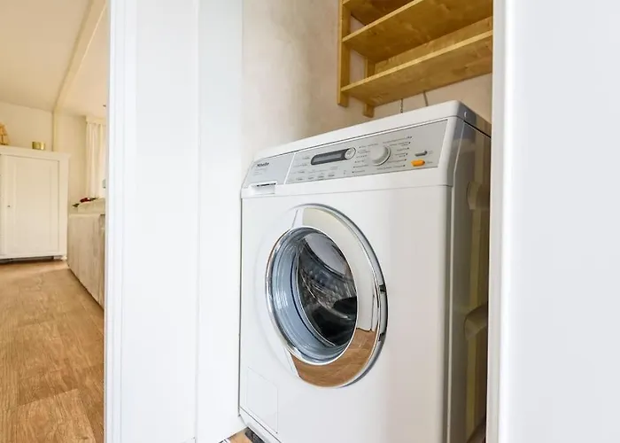 Alpstuga Prachtige Vakantiewoning Aan Water Met Grote Tuin *